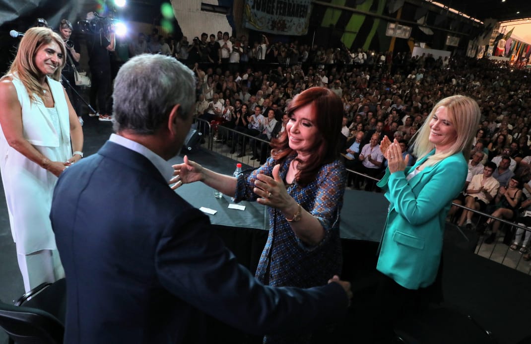 Junto a Cristina, Ferraresi asumió un nuevo mandato: «Volvimos con alegría para poner nuevamente a la Argentina de pie»