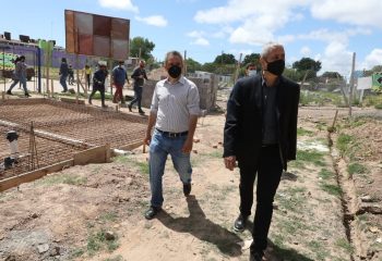 Ferraresi y el ministro Larroque recorrieron obras en diferentes barrios de Avellaneda