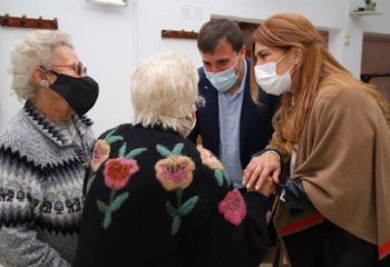 Alejo Chornobroff y Magdalena Sierra inauguraron obras en un centro de jubilados de Sarandí