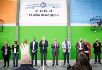 El jefe de Gabinete Juan Manzur y los ministros Jaime Perczyk y Jorge Ferraresi inauguraron obras en dos escuelas de Avellaneda