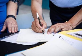 En el marco del programa «Mi Escritura, Mi Casa», 188 familias de Avellaneda firmaron los títulos de propiedad de sus viviendas