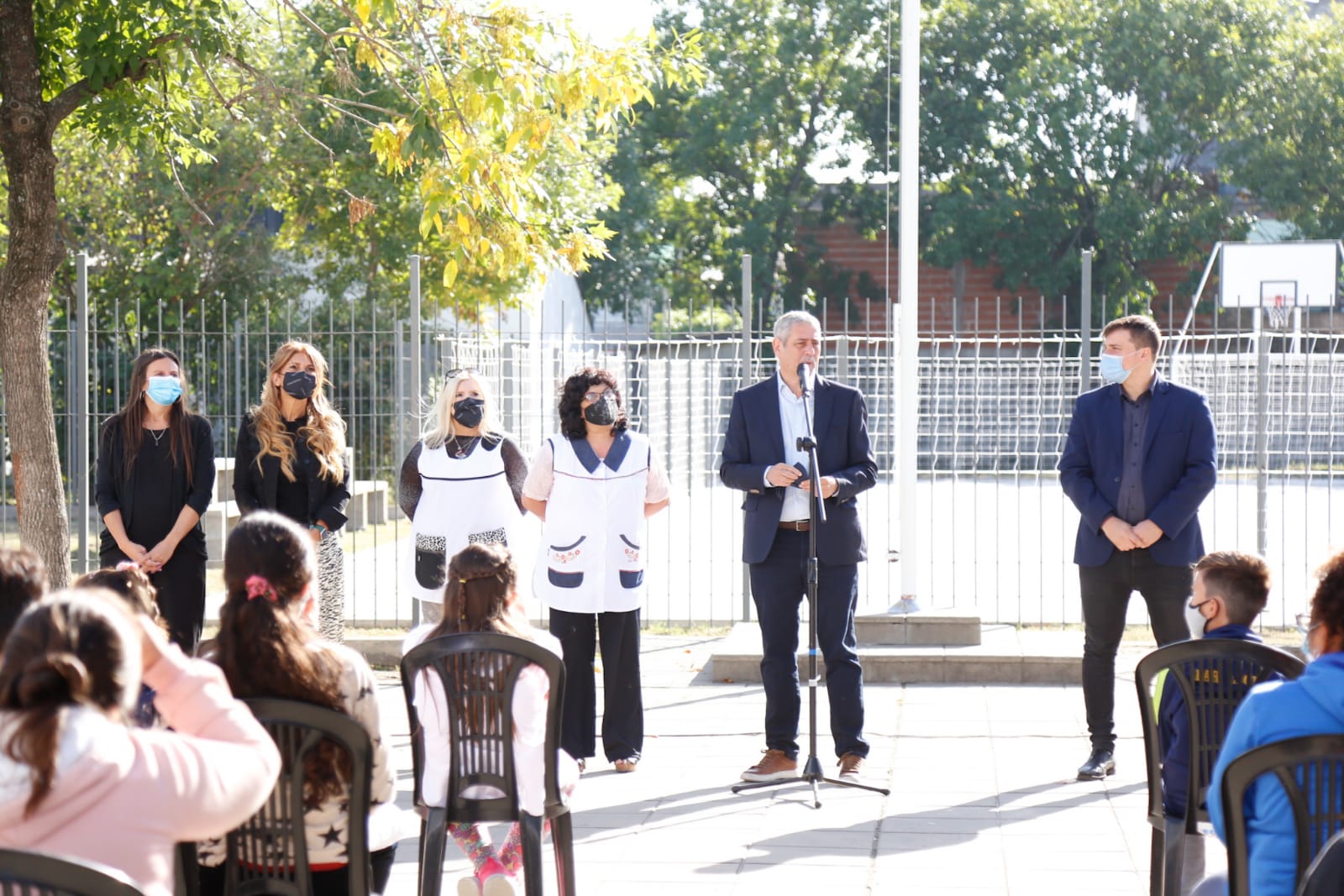 La primaria 69 celebró su 25° aniversario con la remodelación integral de su edificio