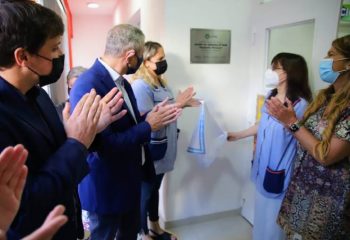 El ministro Ferraresi, Alejo Chornobroff y Magdalena Sierra inauguraron obras en el Jardín de Infantes N° 908
