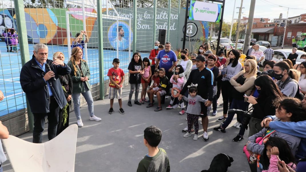 Avellaneda inauguró un nuevo espacio público