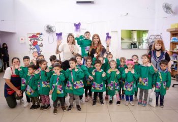 Comenzó la entrega de kits escolares en los Jardines Municipales