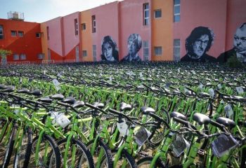 Jorge Ferraresi y Magdalena Sierra entregaron 1800 bicicletas a alumnxs de escuelas públicas de Avellaneda
