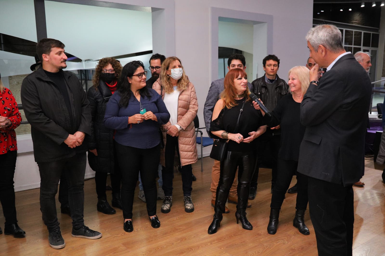 Ferraresi y Chornobroff inauguraron las muestras de mayo del Centro Municipal de Arte de Avellaneda