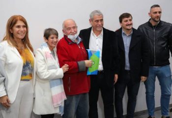 Ferraresi, Chornobroff y Sierra inauguraron la sede de un Centro de Jubilados y entregaron subsidios