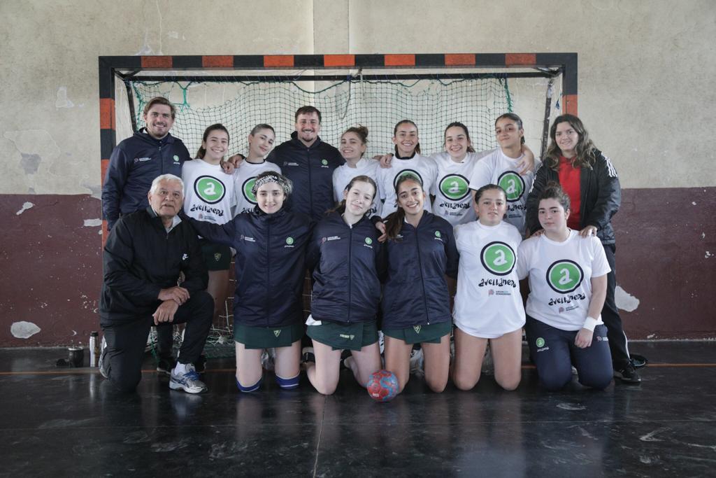 Juegos Bonaerenses: Alejo Chornobroff junto a los representantes de Avellaneda en Mar del Plata