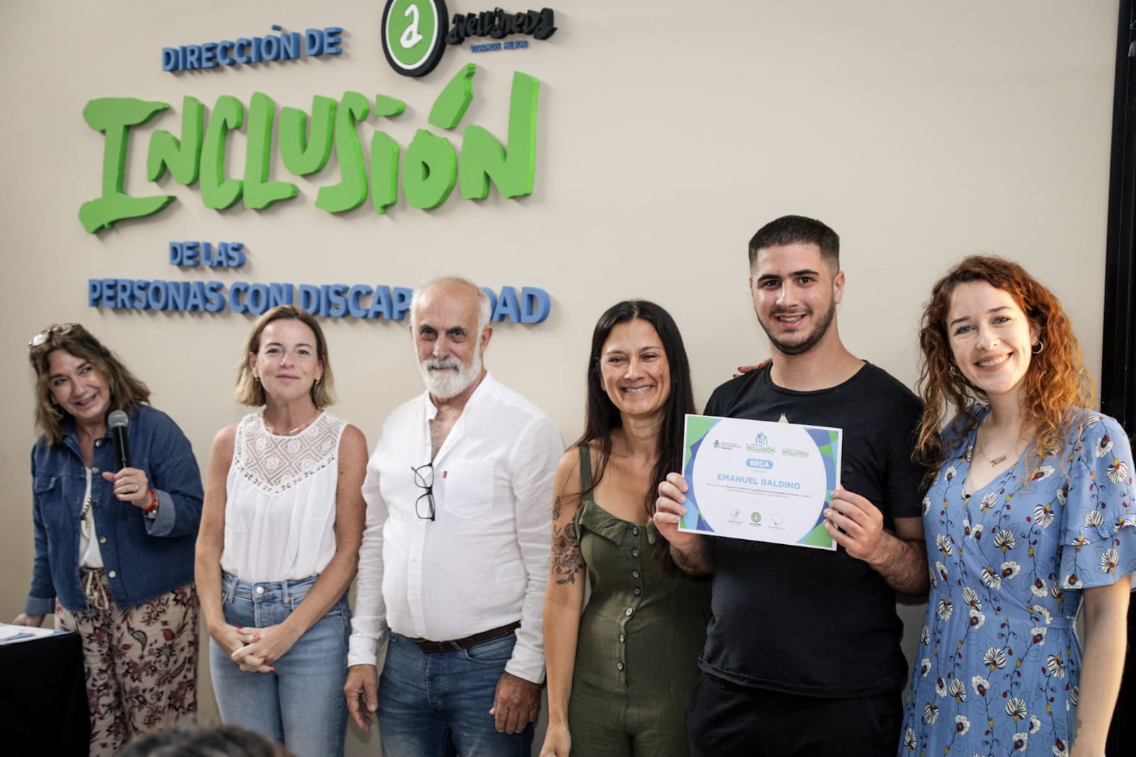 La Municipalidad de Avellaneda y el Ministerio de Trabajo entregaron becas “Promover” a personas con discapacidad