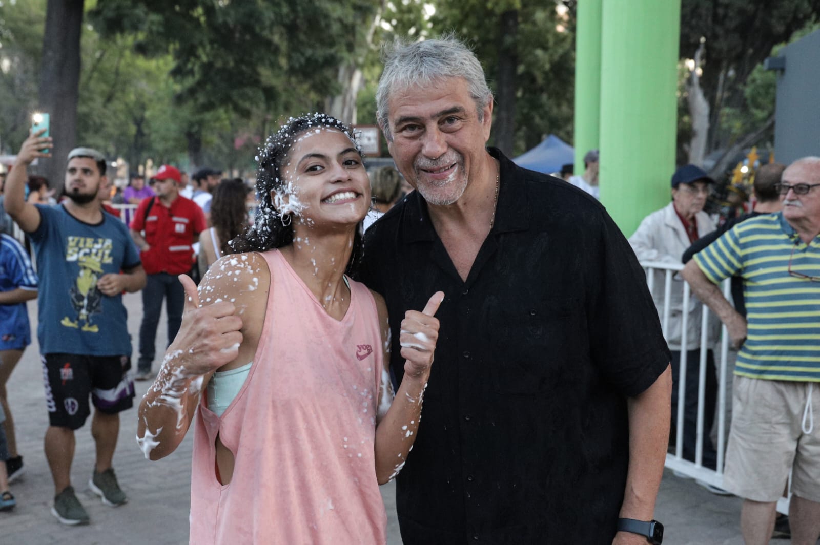 Multitudinaria celebración de los Carnavales en Avellaneda