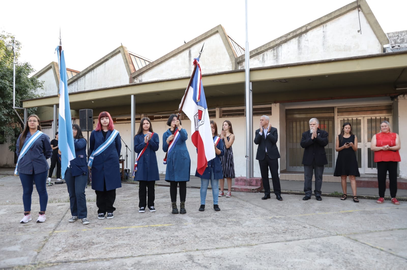 Jorge Ferraresi participó del inicio de clases e inauguración de obras en escuelas de Avellaneda