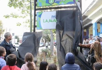 Ferraresi inauguró un nuevo parque en Sarandí