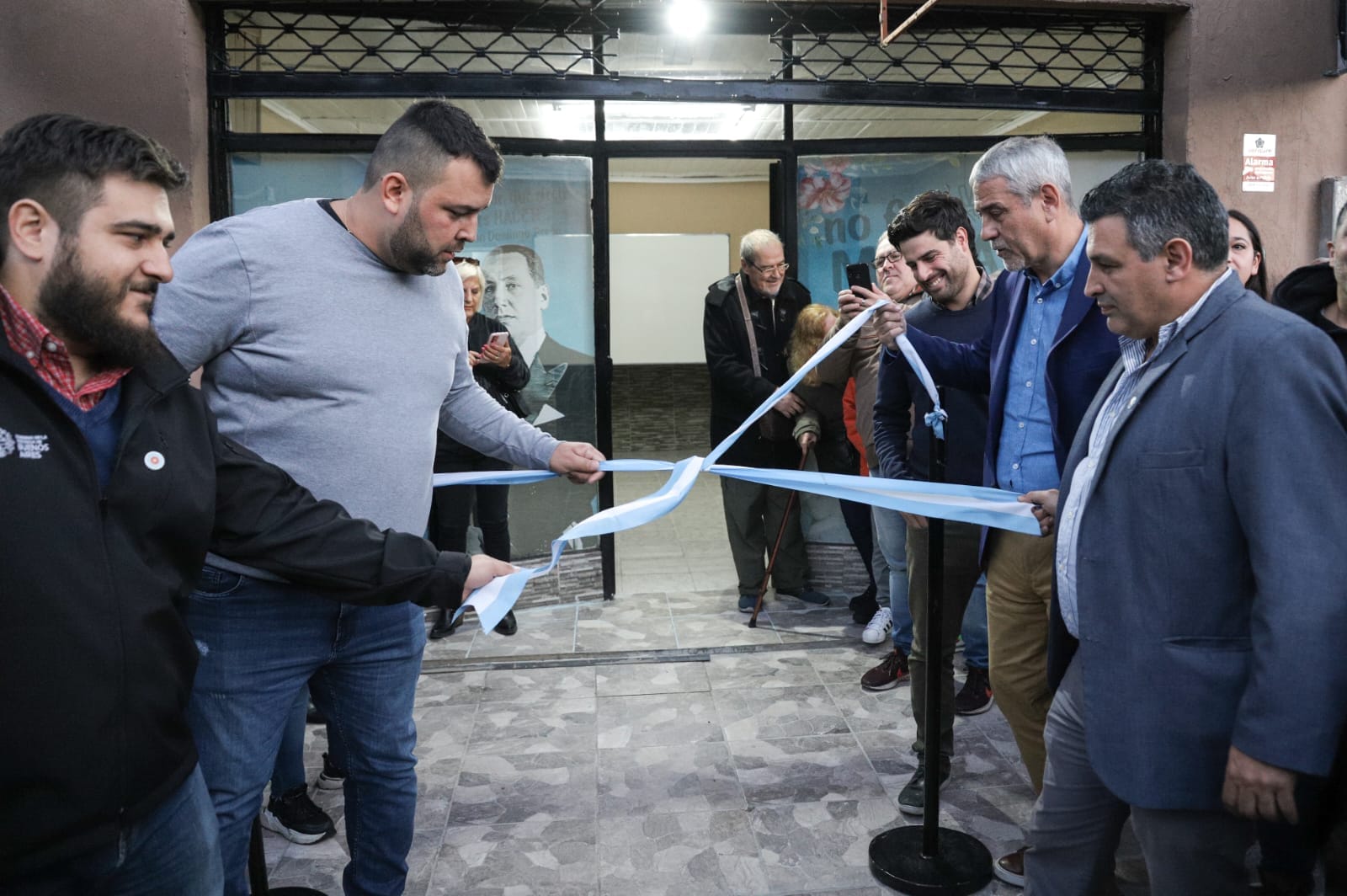 Ferraresi participó de la inauguración del Centro de Producción y Formación Laboral «27 de abril» en Villa Domínico