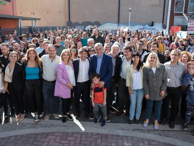 Axel Kicillof, Santiago Maggiotti y Jorge Ferraresi inauguraron obras en Wilde
