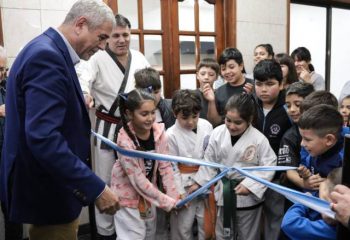 Jorge Ferraresi inauguró obras y remodelaciones en dos clubes de barrio