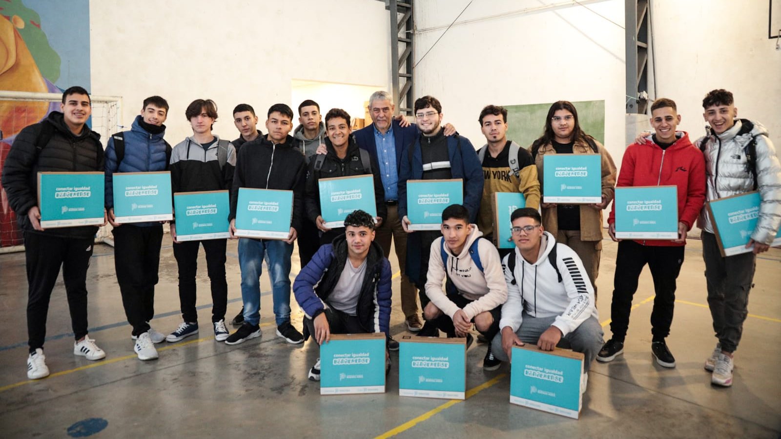 Más tecnología para los estudiantes de Avellaneda