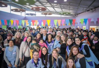 Ferraresi inauguró el Maternal 22 y la remodelación integral del Jardín de Infantes 933