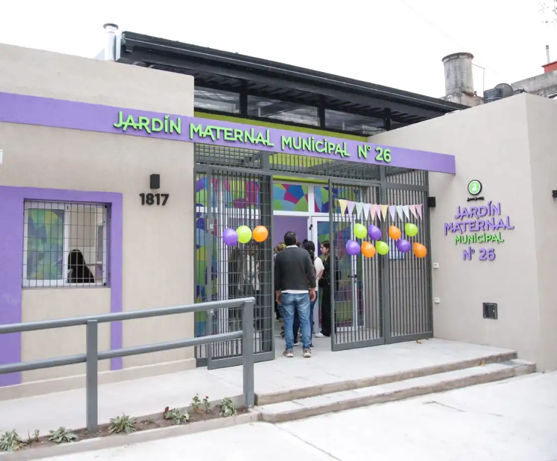 Ferraresi inauguró un nuevo Jardín Maternal en Piñeiro