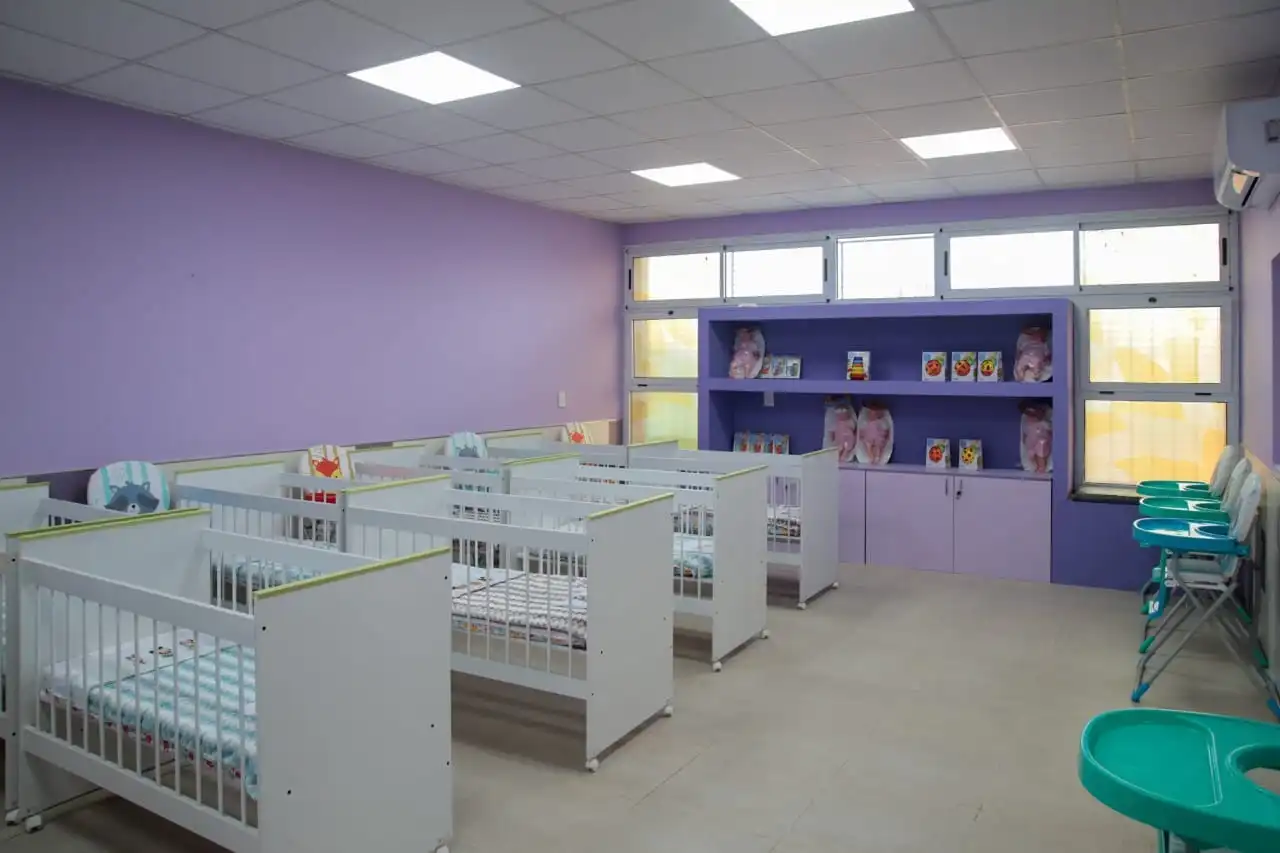 Ferraresi inauguró un Maternal Municipal en Wilde