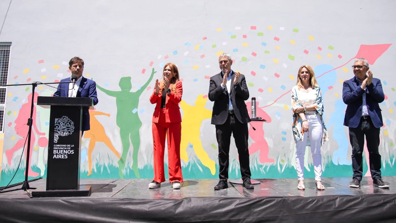 Kicillof y Ferraresi inauguraron la ampliación de la Secundaria 34 de Wilde